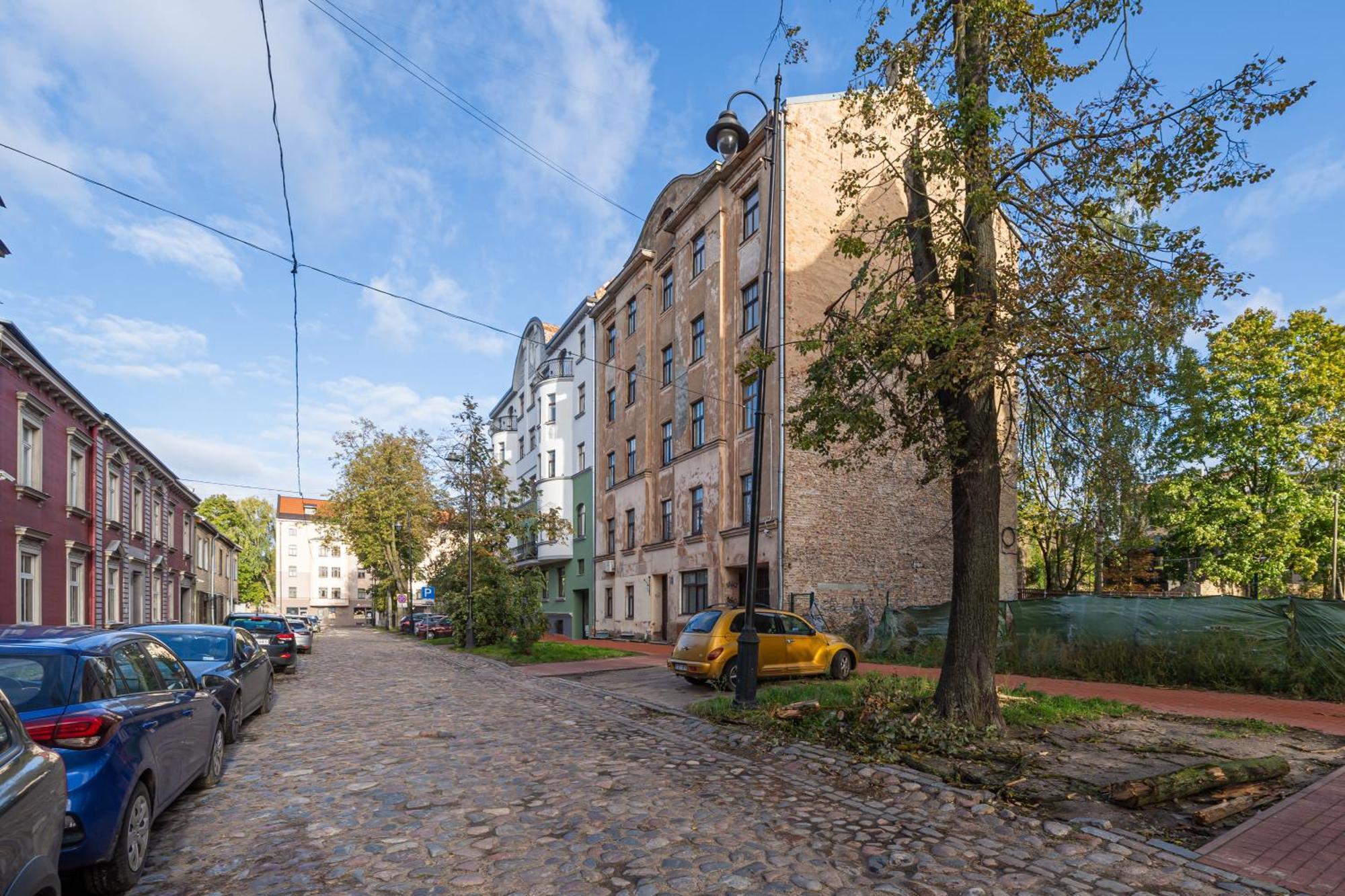 Lienes Iela Gem 1Br Apartment With Fireplace In Historic Unesco Center Riga Buitenkant foto